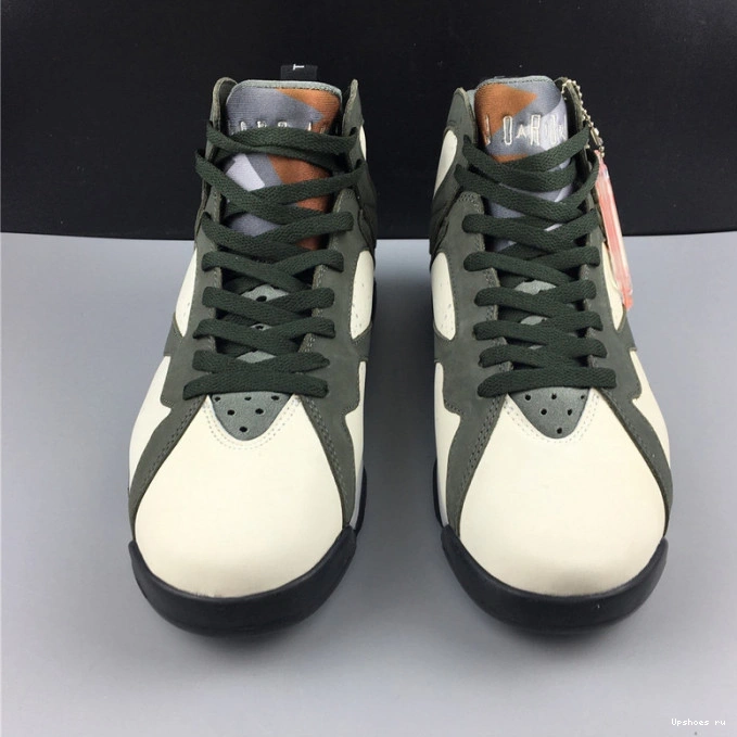 AIR 7 AT3375-100 PATTA X JORDAN “ICICLE” 1102